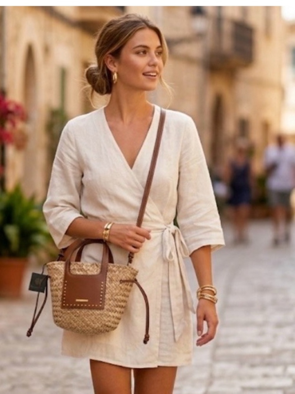 House of Harlow 1960 Tan Brown Straw Crossbody Tote